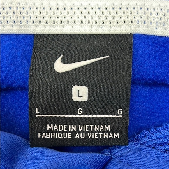 Nike Dri-Fit Men’s Hoodie Sz L Blue Pullover Kangaroo Pocket 100% Polyester EUC - Picture 2 of 11